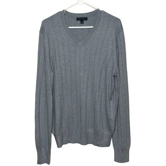 Banana Republic Men Gray Silk V Neck Sweater size Large - Picture 6 of 14